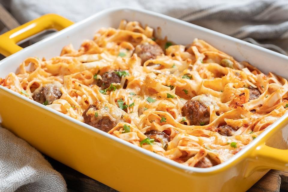 4 Easiest Dump and Bake Pasta Recipes